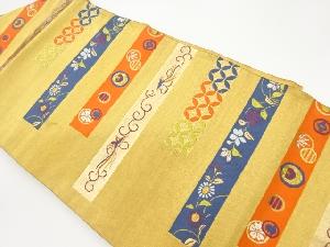 横段に鳳凰・草花・七宝模様織出し名古屋帯